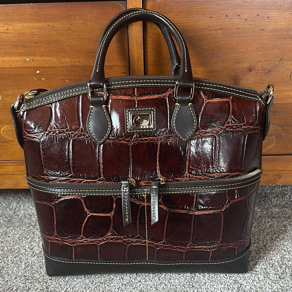 Elegant Brown Leather women’s Bag